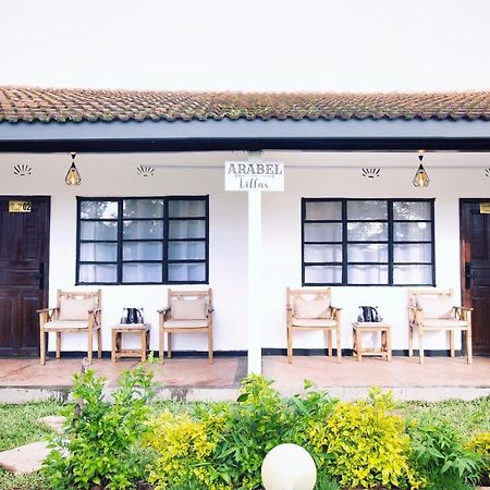 Arabel'S Place Riverside Villas Нанюки Екстериор снимка