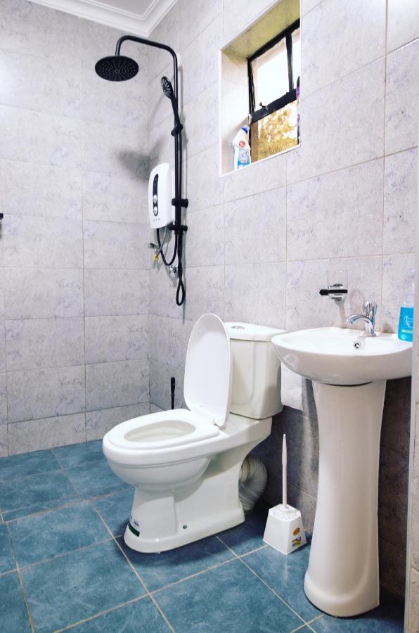 Arabel'S Place Riverside Villas Нанюки Екстериор снимка