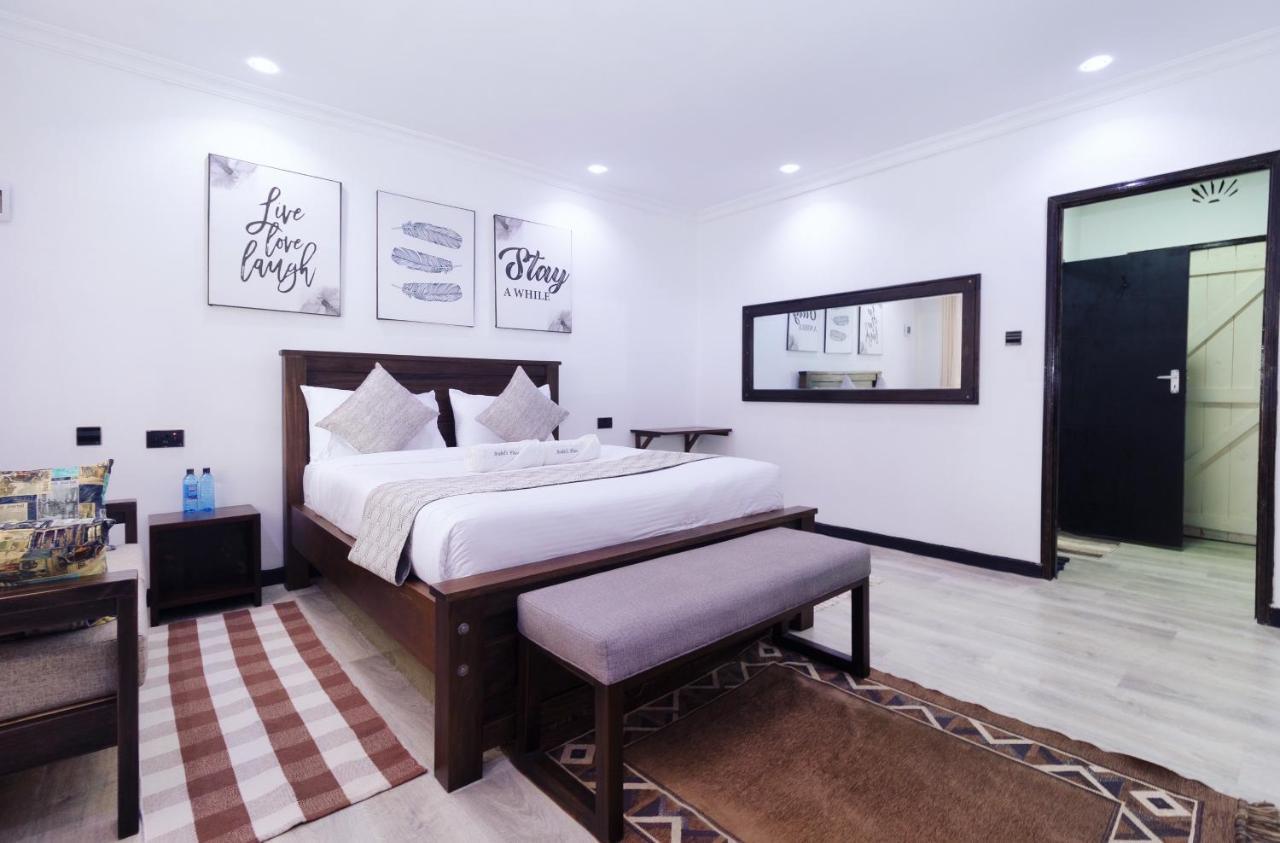 Arabel'S Place Riverside Villas Нанюки Екстериор снимка